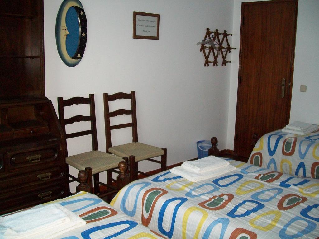 Pacheco'S Guesthouse Lagos Exterior foto